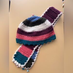Patch NYC Ross & Carney crochet beanie and scarf set vintage
